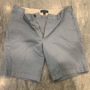 J. Crew Factory Mercantile Flex shorts 7” size 32”